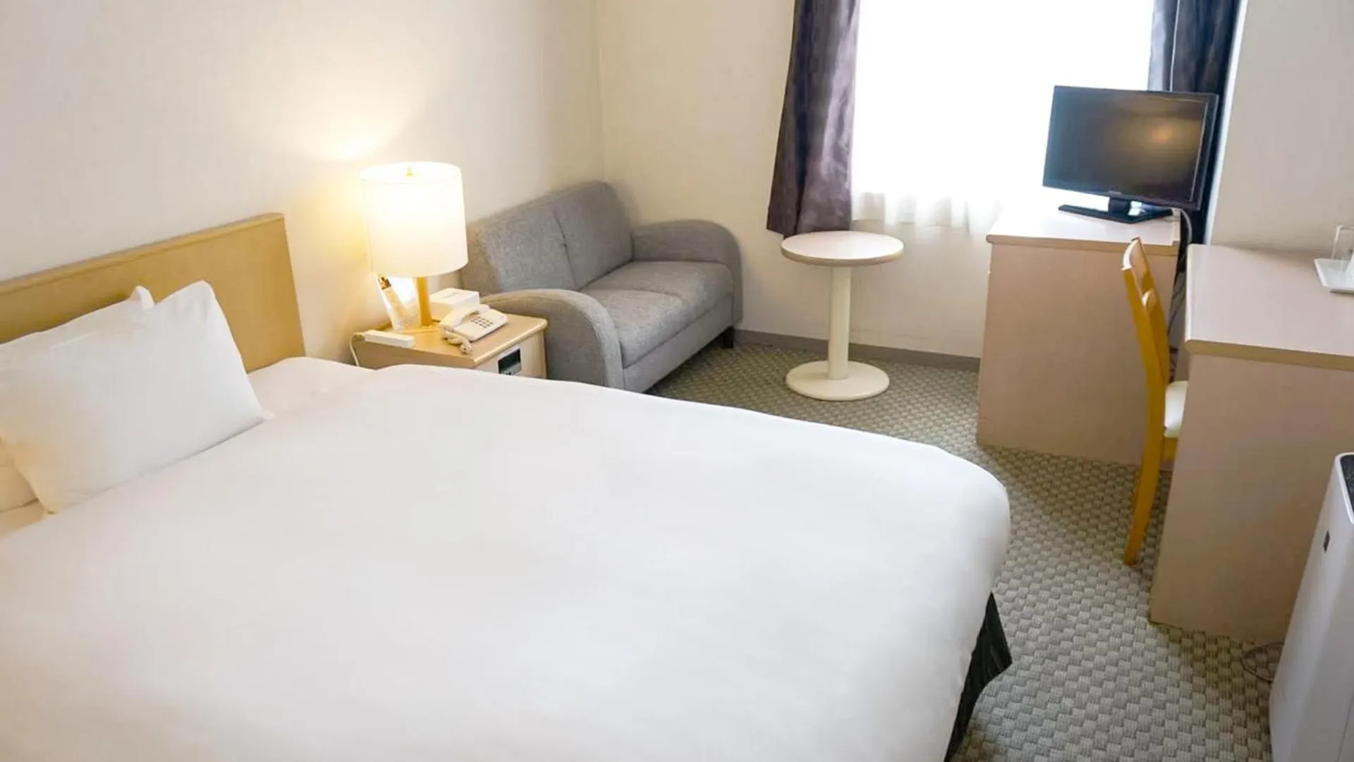****  Kobe Port Tower Hotel Japan